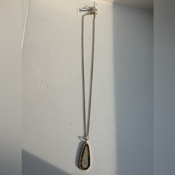 Lucky Brand Tortoise Shell Gold Drop Pendant Necklace NWT - Picture 2 of 4